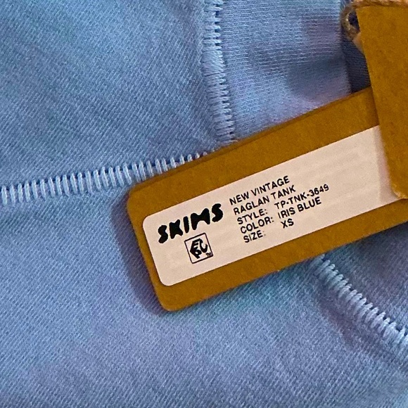 SKIMS - New Vintage Raglan Tank - Picture 2 of 2